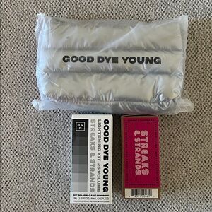 Good Dye Young Silver Make Up Pouch bundle New